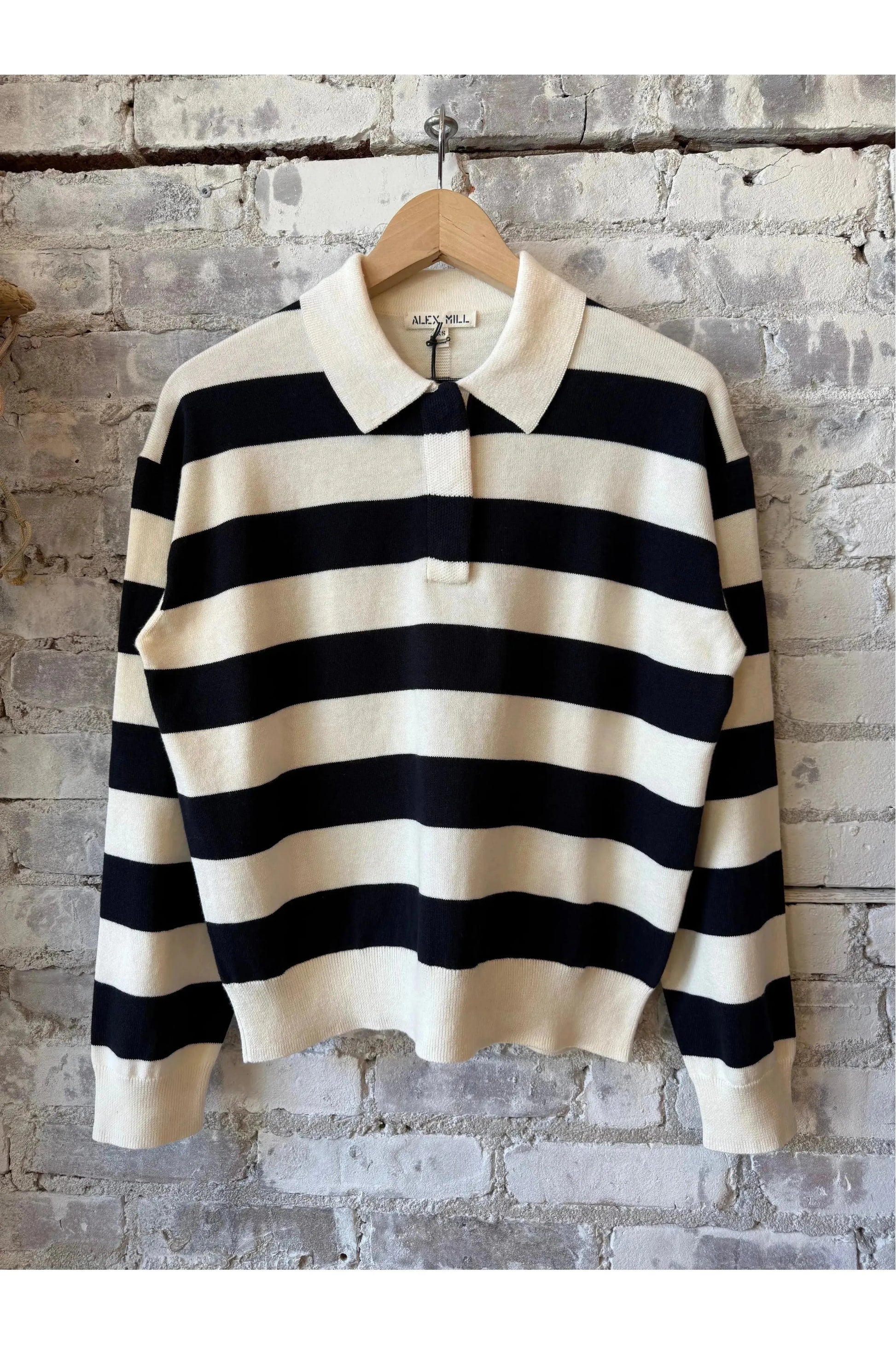 Bond St Stripe Sweater In Cotton Cashmere - Ivory/Navy - DUNE + SALT
