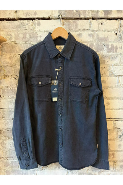 Jeb L/S Two-Pocket Garment-Dyed Shirt - Navy - DUNE + SALT