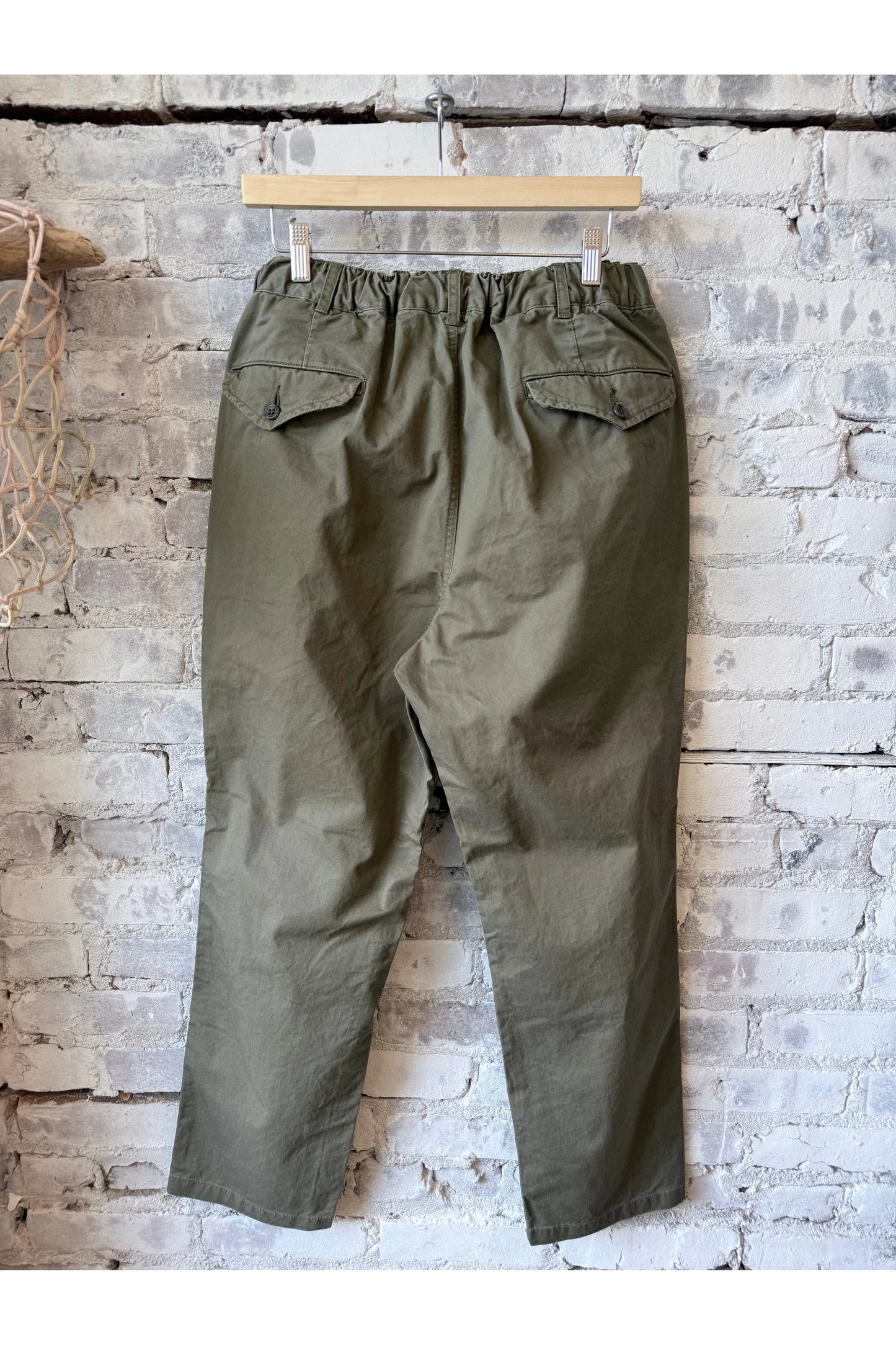 Pegtop Chino Pants - Olive - DUNE + SALT