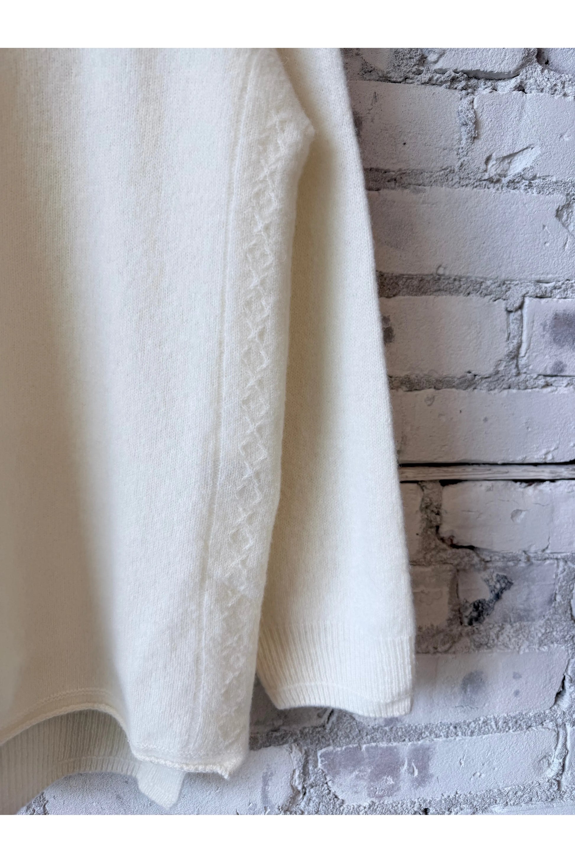 Fine Wool Turtleneck Pullover - Ivory - DUNE + SALT