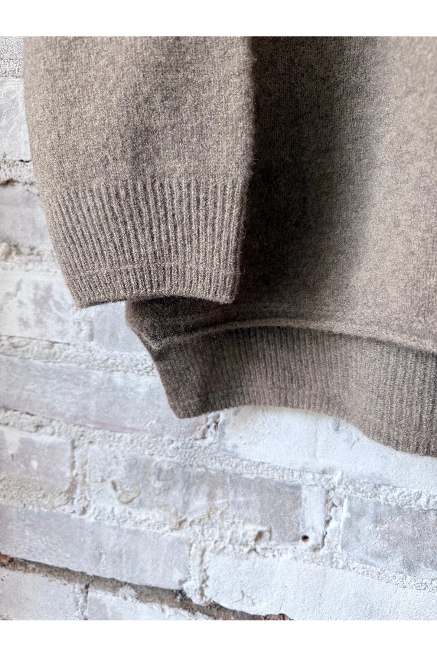 Fine Wool Turtleneck Pullover - Brown - DUNE + SALT