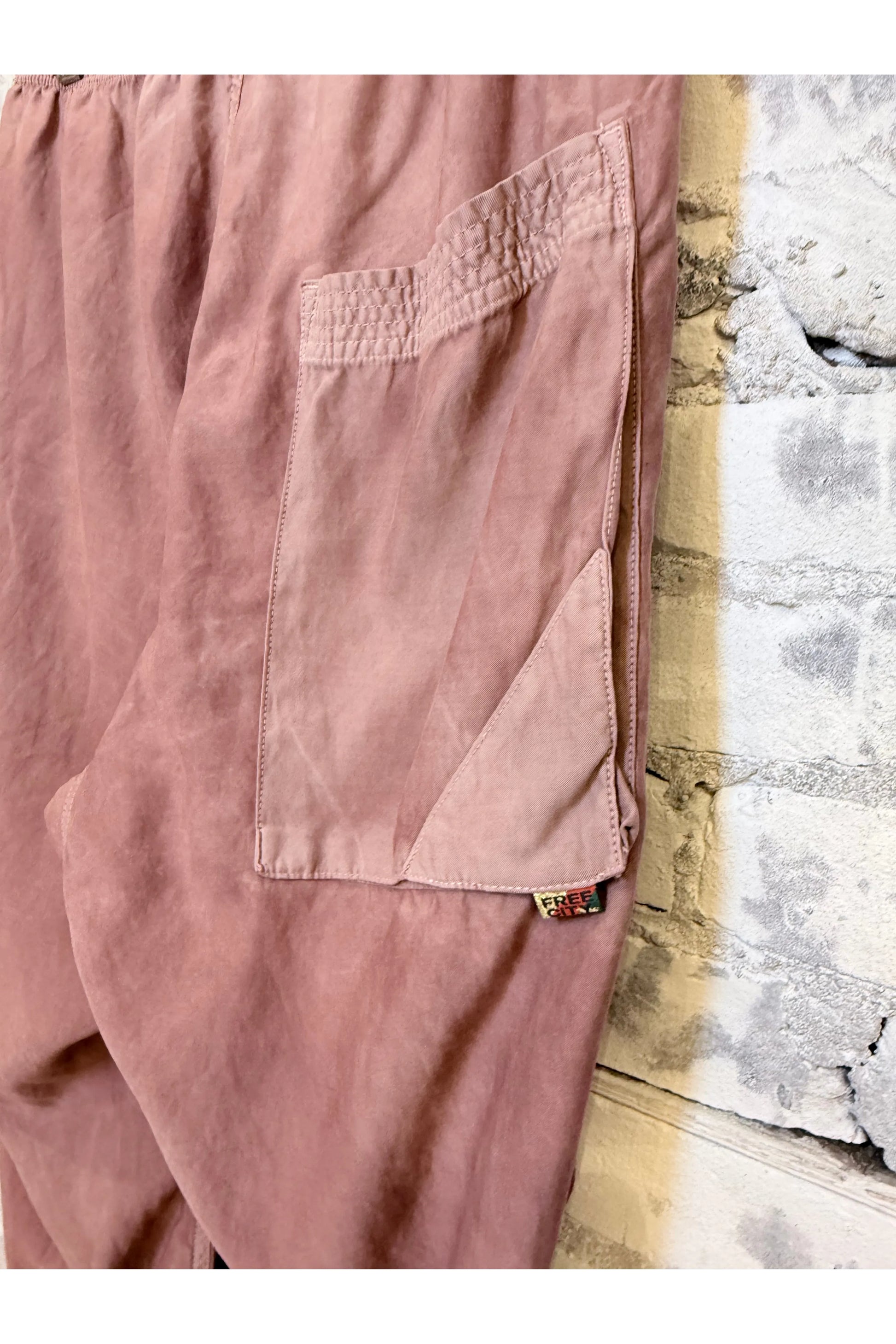 MATTE/SATIN LOOSE DRAWCORD BIGGY PANT - Blush Powder - DUNE + SALT