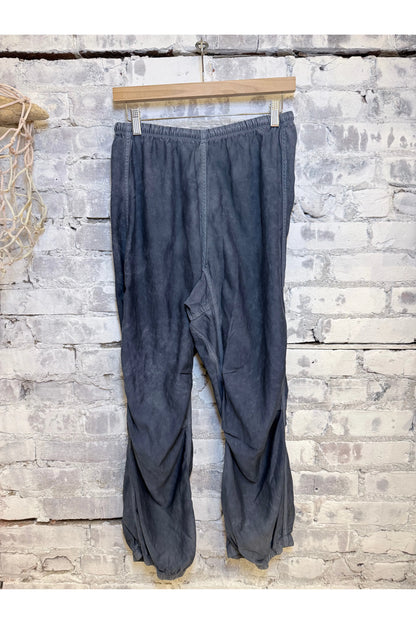 MATTE/SATIN LOOSE DRAWCORD BIGGY - Moonshrooms Powder - DUNE + SALT