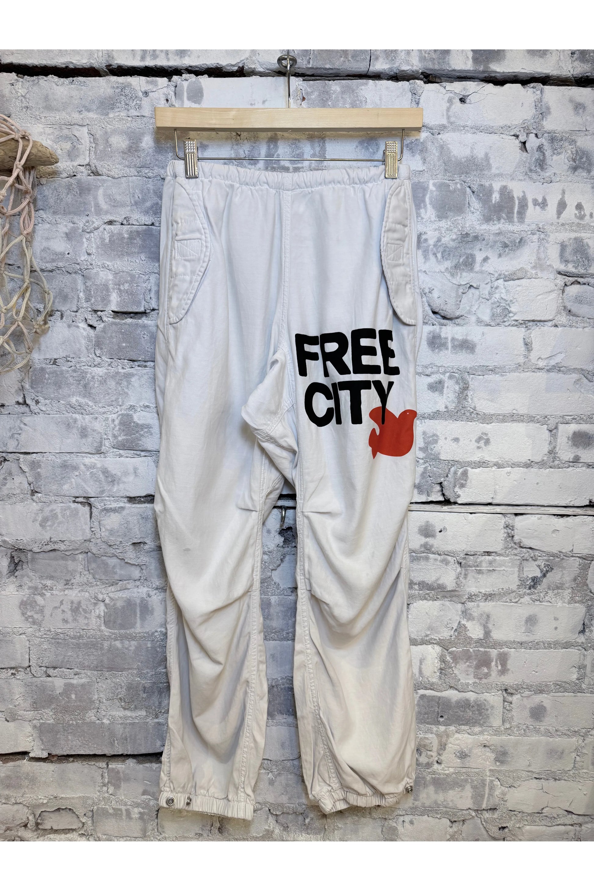 FLAP/SNAP FREECITY MATTE/SATIN AIRJUMP PANT - Laundry Whites - DUNE + SALT