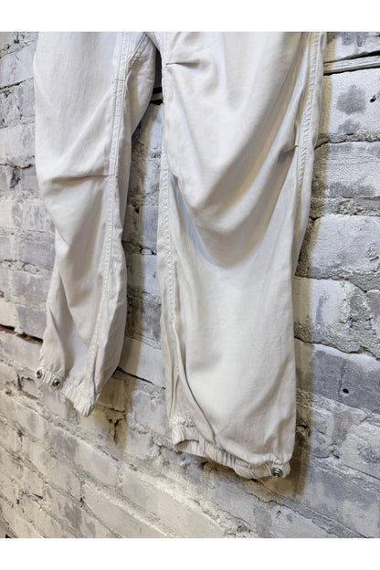 FLAP/SNAP FREECITY MATTE/SATIN AIRJUMP PANT - Laundry Whites - DUNE + SALT
