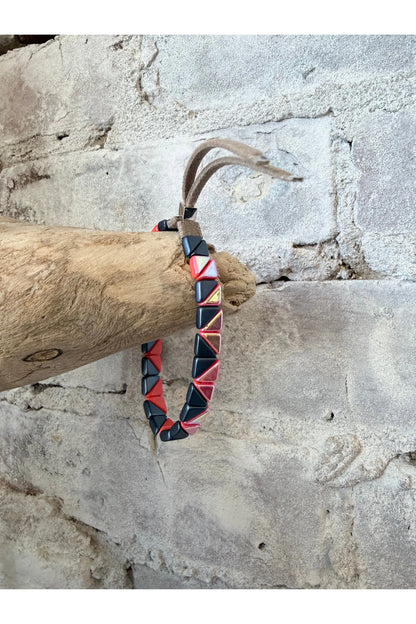 JRTR1 Iridescent Glass Beaded Bracelet - Red/Navy