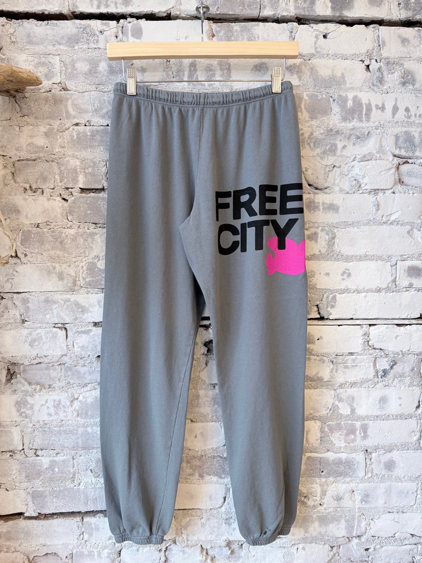 FREECITYLarge Sweatpant - Grayart
