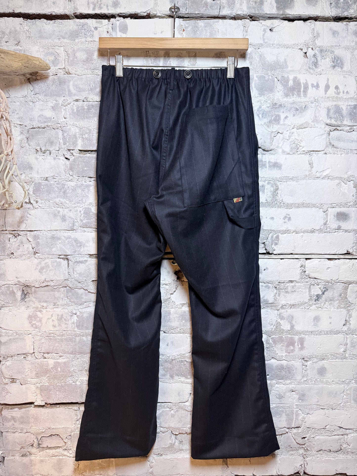 FAVOLAMOVE CASHMERE BLEND FRENCH SAILOR PANT - Deeply Navy