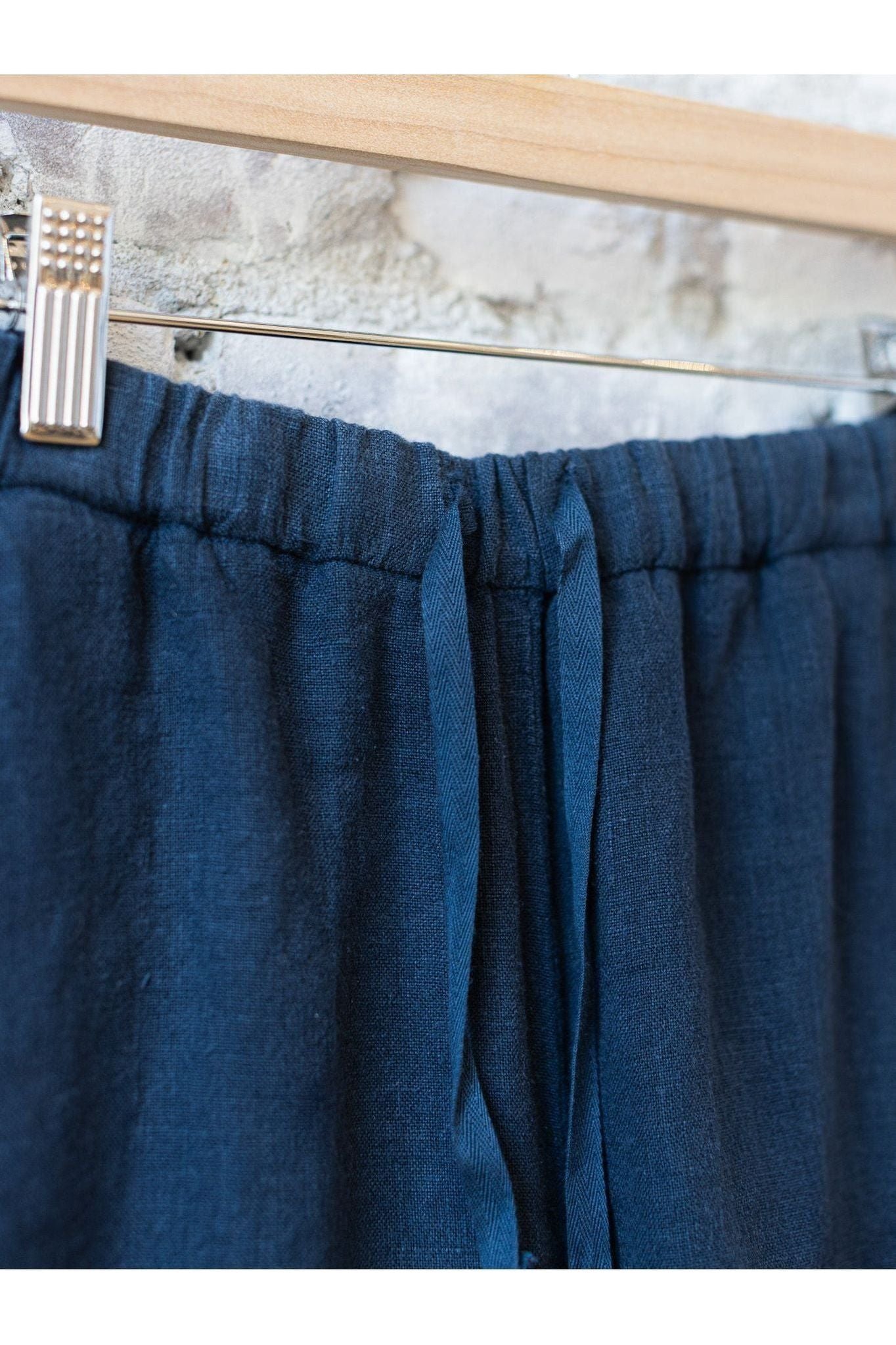 Soko Linen Short - Midnight - DUNE + SALT