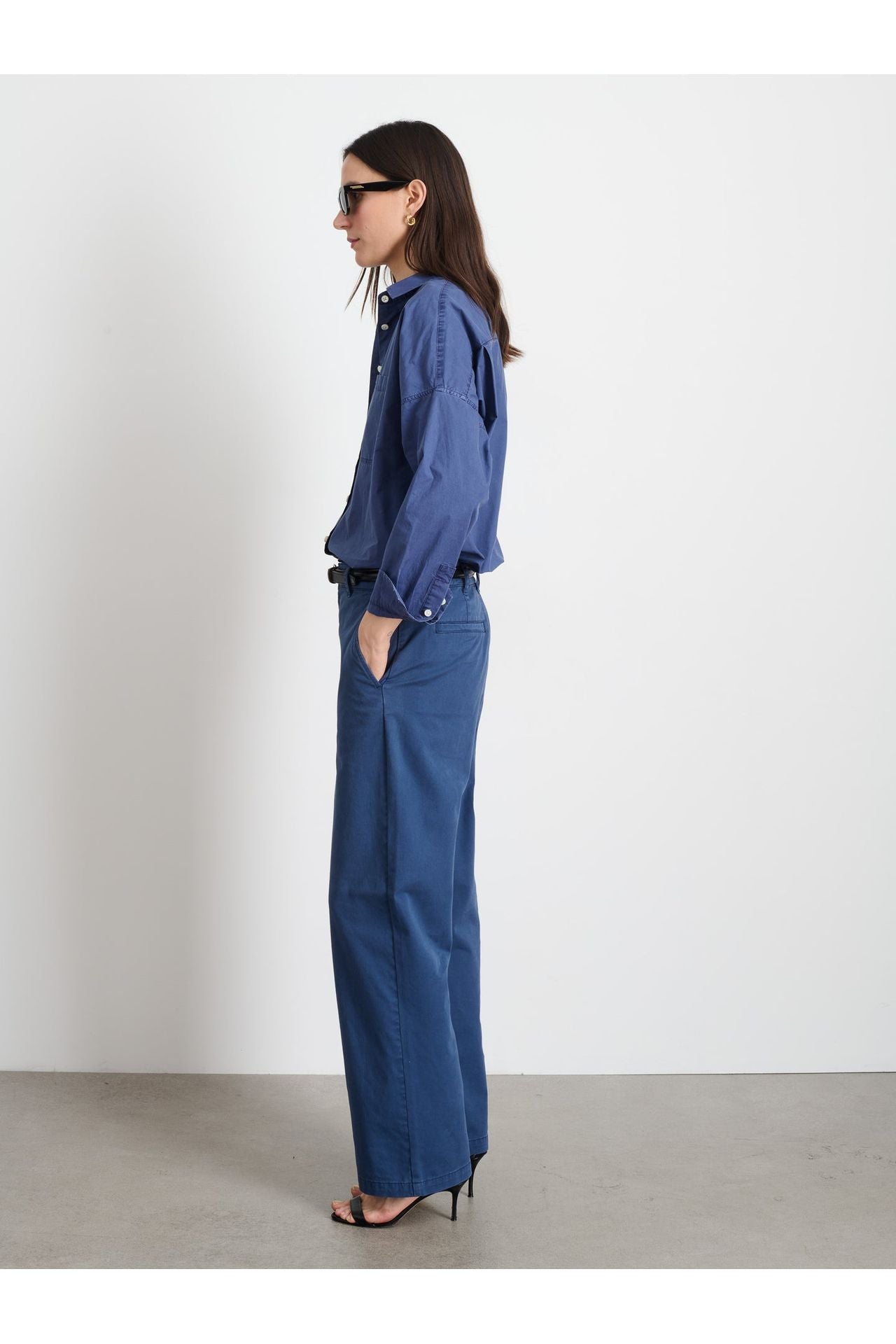Jo Shirt in Cotton Poplin - Sea Ranch Blue - DUNE + SALT