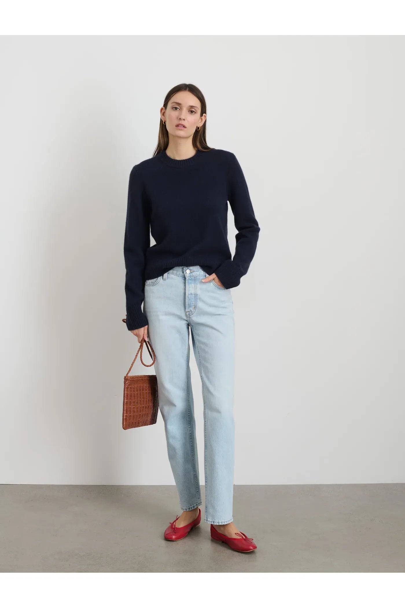 Marais Cashmere Crewneck Sweater - Navy - DUNE + SALT