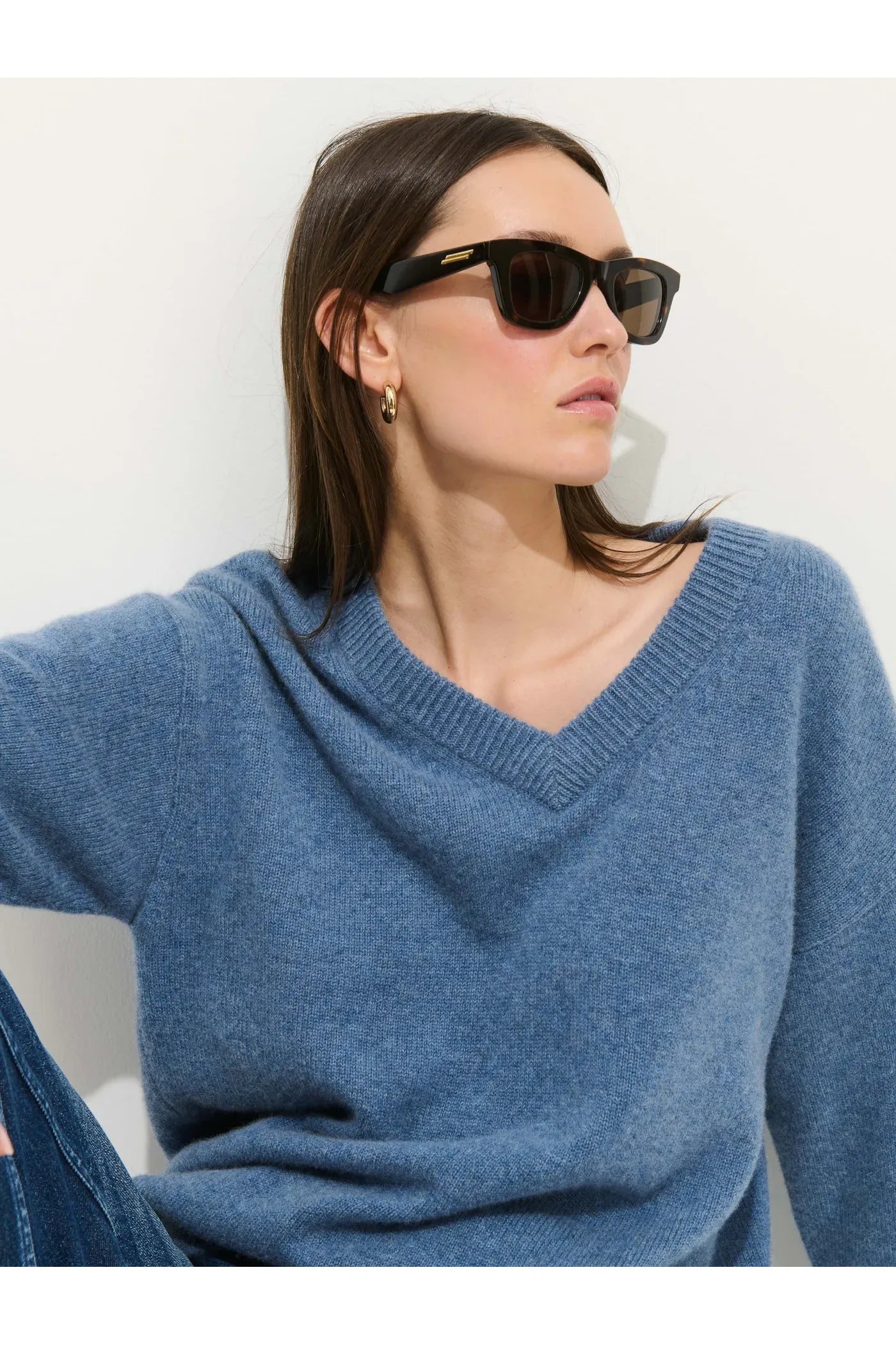 Rowan Cashmere V-Neck Sweater - Baltic - DUNE + SALT