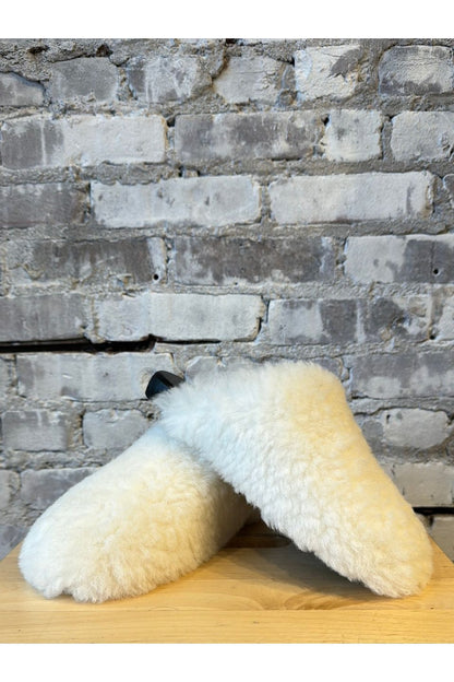 Shearling Slide - White - DUNE + SALT