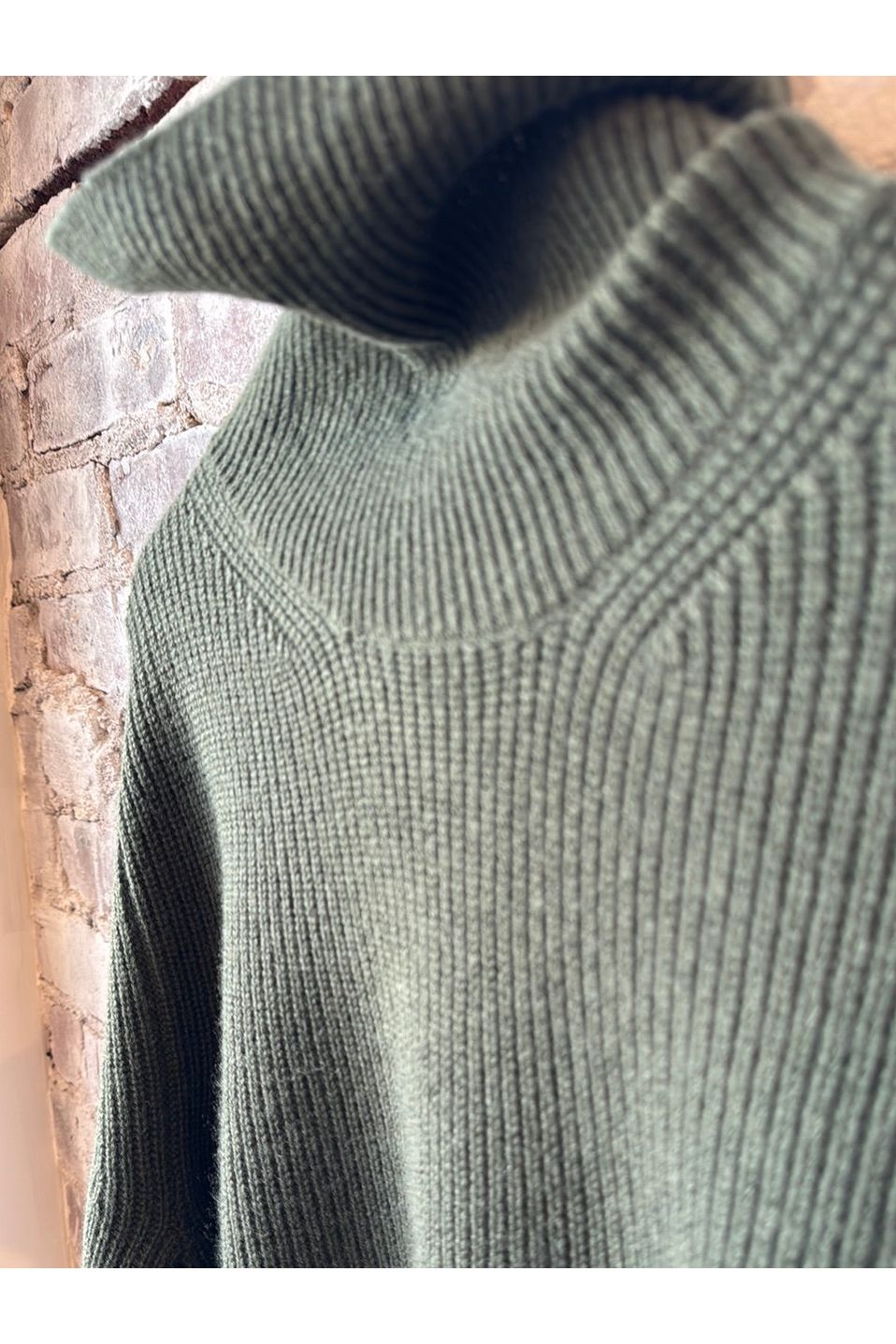 Wool Cashmere Rib Rollneck Sweater - Forest Green - DUNE + SALT
