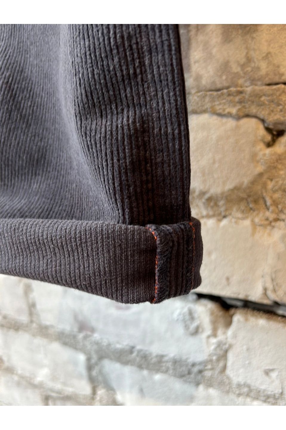 The Pen Slim Stretch 16w Corduroy - Charcoal - DUNE + SALT