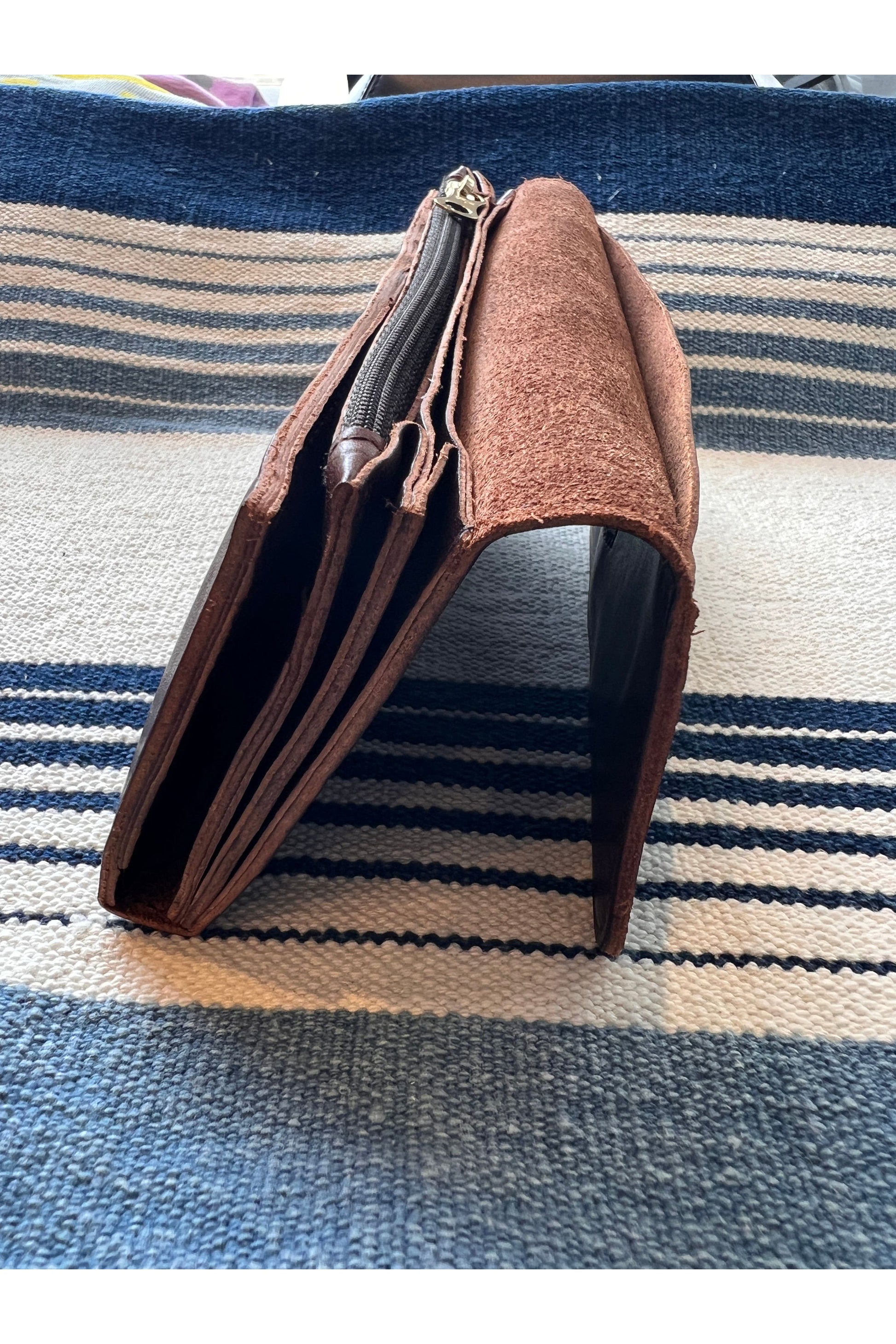 Continental Wallet in Calf Leather - Caffe - DUNE + SALT