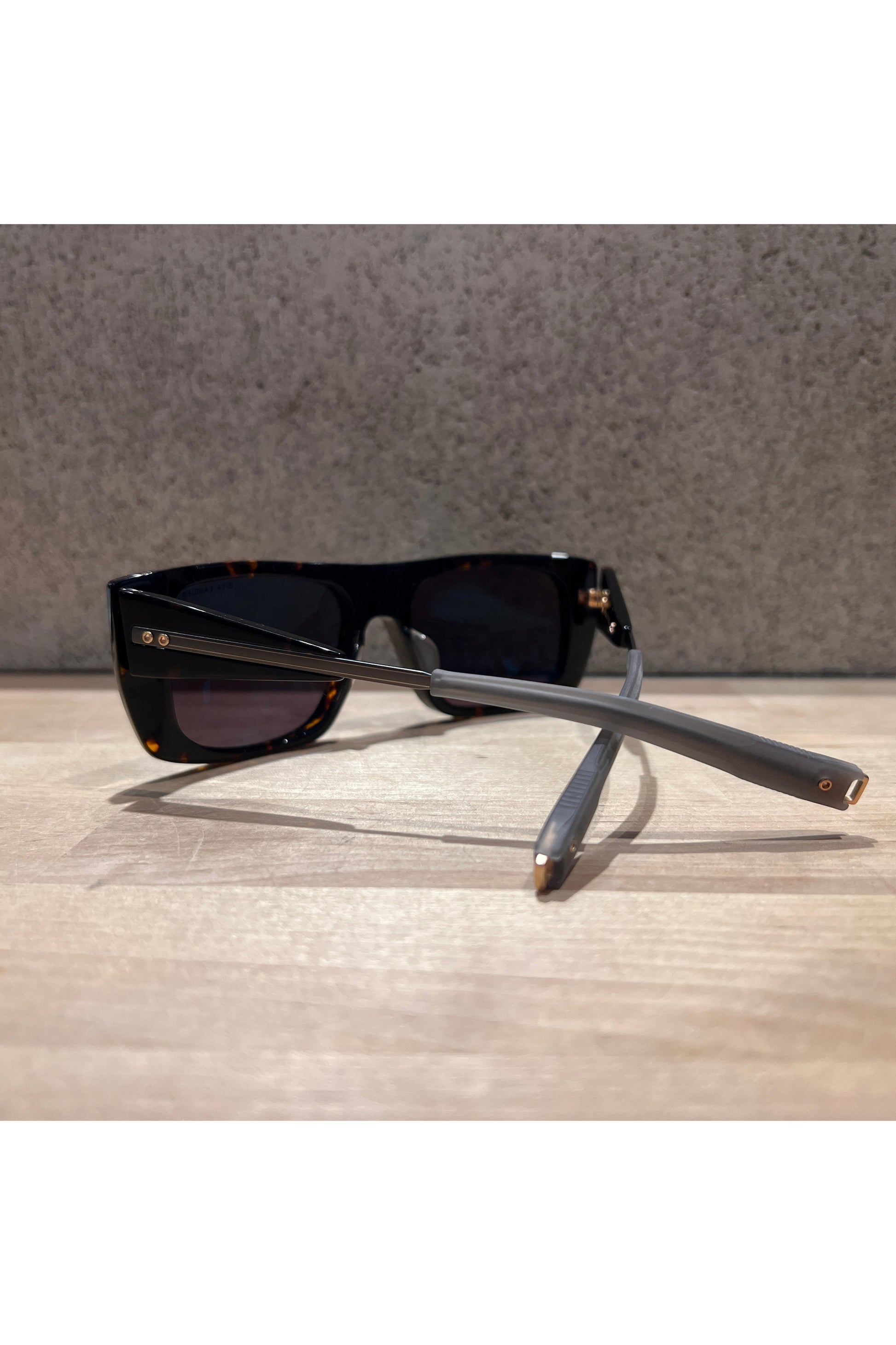 LSA 703 - Tortoise Gunmetal with G12