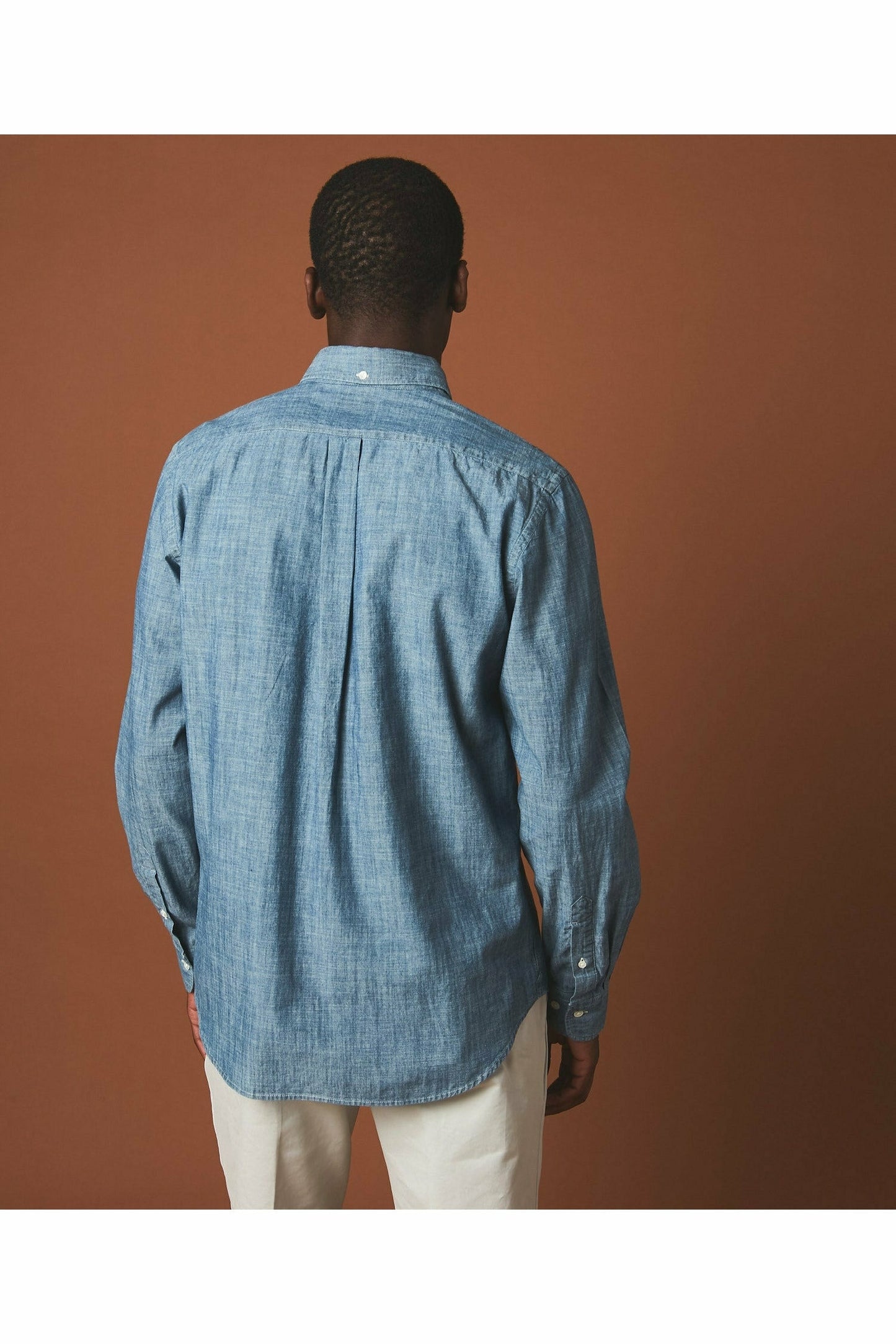 Pitt Organic Cotton Chambray Shirt - Bleach Blue - DUNE + SALT
